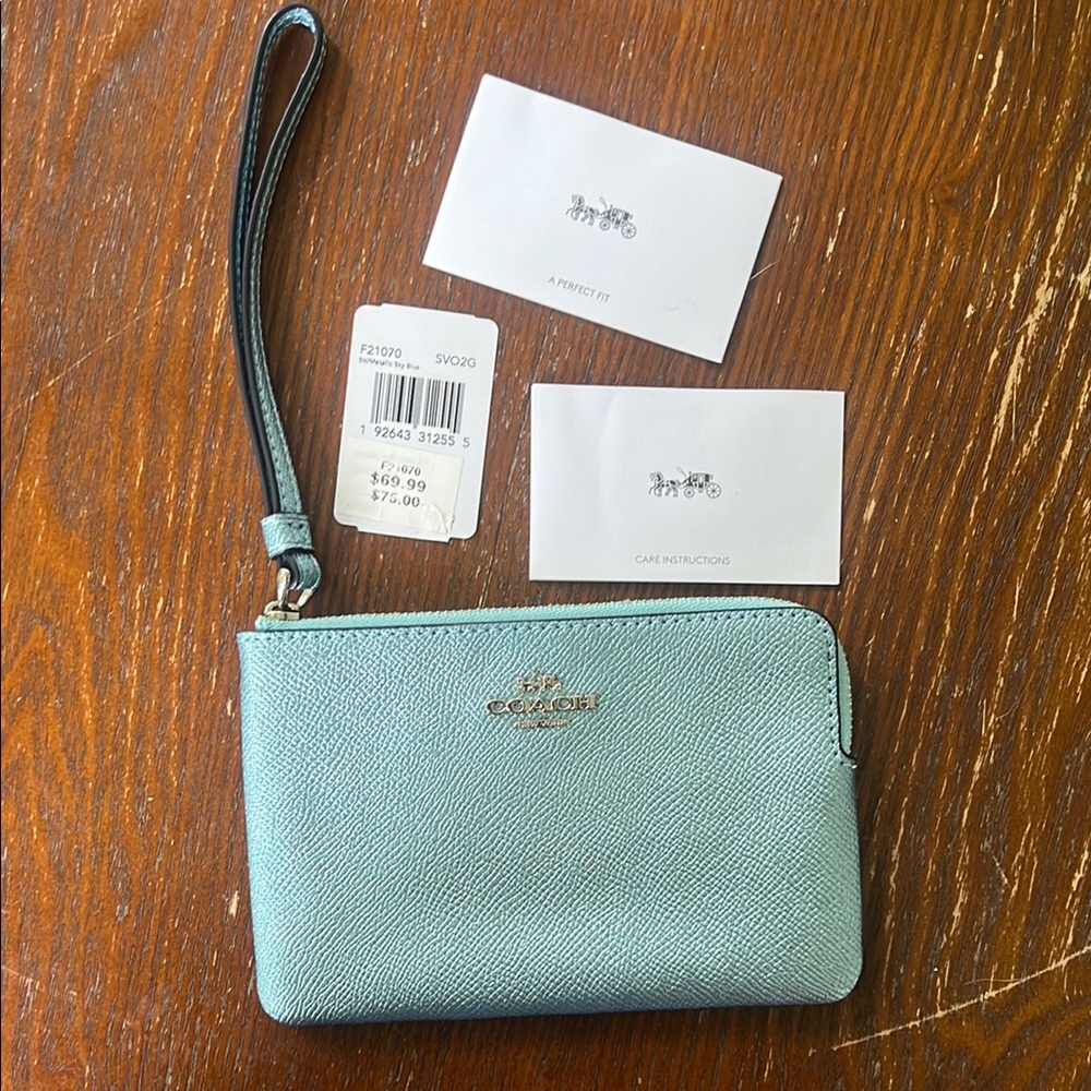 NWT Coach Metallic Sky Blue Corner Zip Wristlet F21070